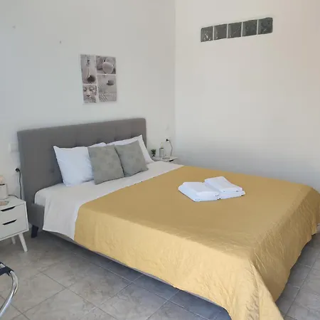 Mia Casaki ナウサ